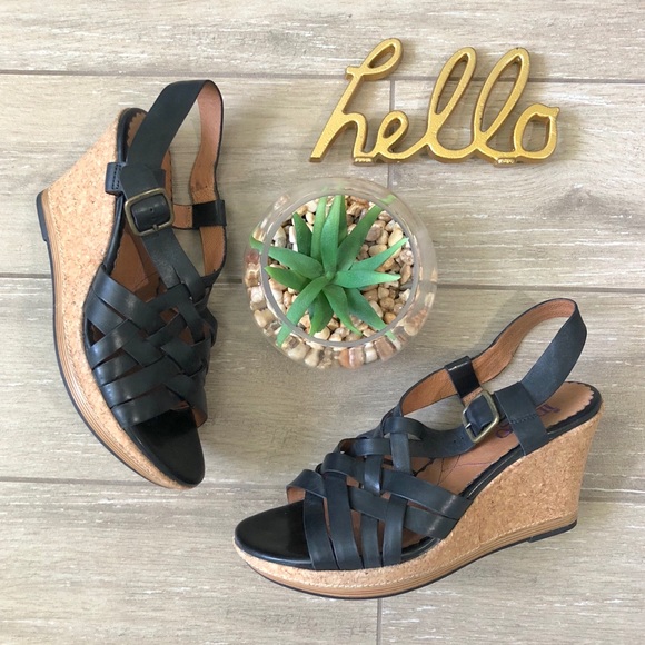 indigo sandals by clarks